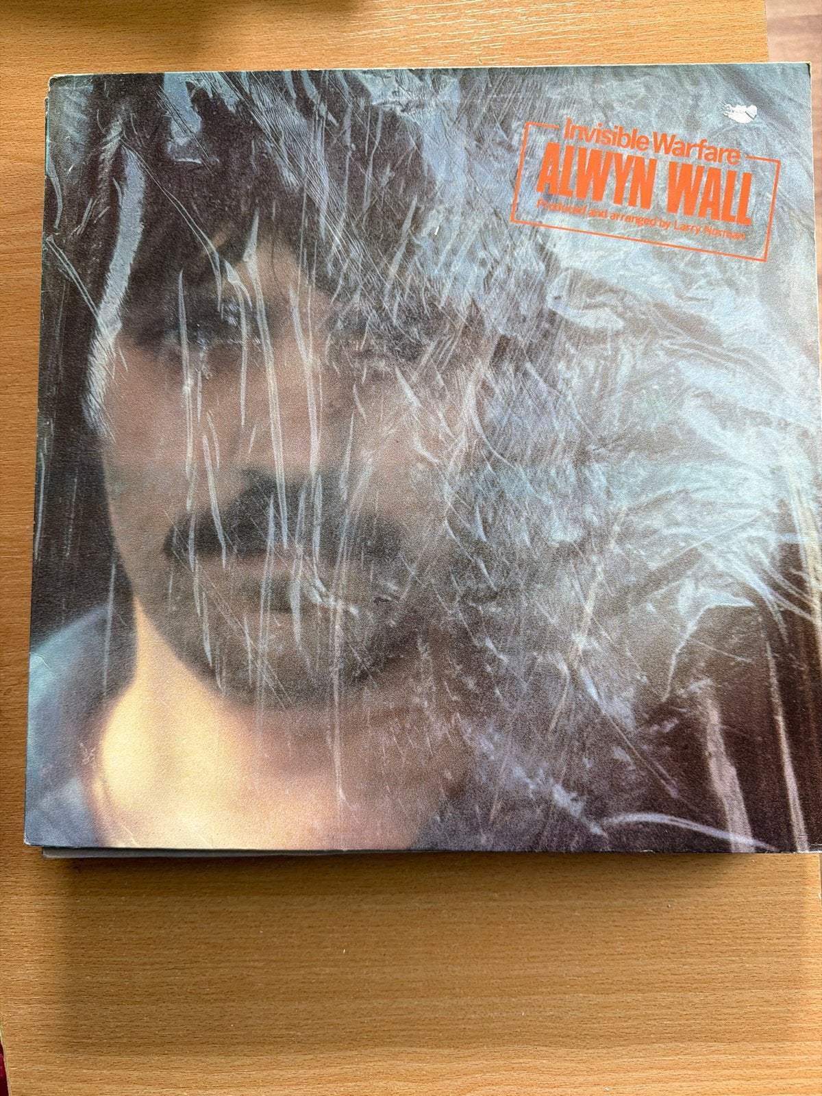Alwyn Wall - Invisible Warfare LP (Vinyl), Ophalen of Verzenden, Nieuw in verpakking, 12 inch, Poprock