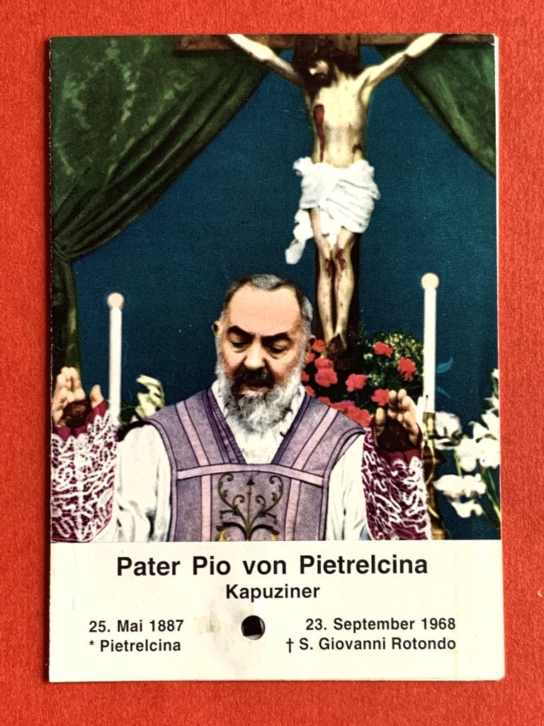Relikwie Reliek Pater Pio Relique, Ophalen of Verzenden, Gebruikt, Kleding, Christendom | Katholiek