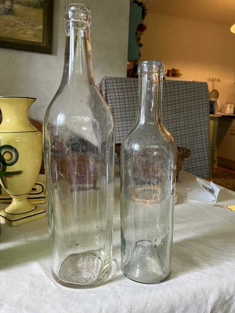 Twee oude flessen, Antiek en Kunst, Ophalen of Verzenden