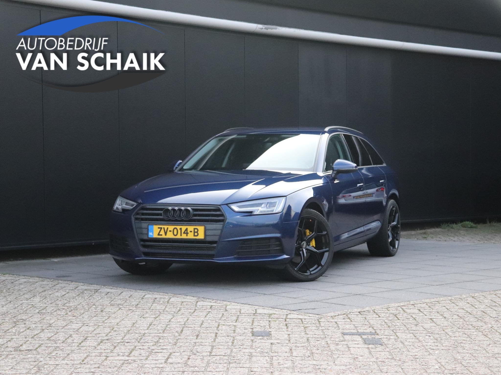 Audi A4 Avant 2.0 TFSI g-tron Design Pro Line Plus | LEDER |, Auto's, Gebruikt, Blauw, A4, Leder