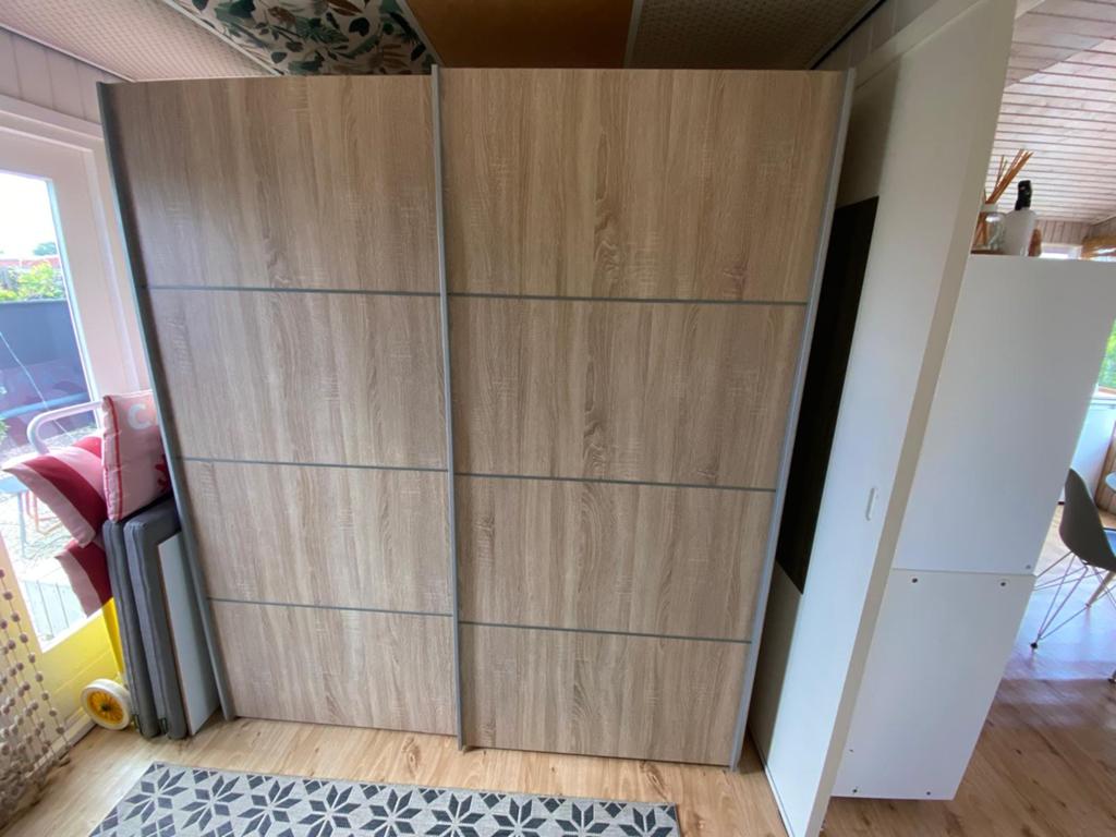 Kast met schuifdeuren, zelf demonteren in Hoek van Holland, Huis en Inrichting, Kasten | Kledingkasten, Gebruikt, 200 cm of meer