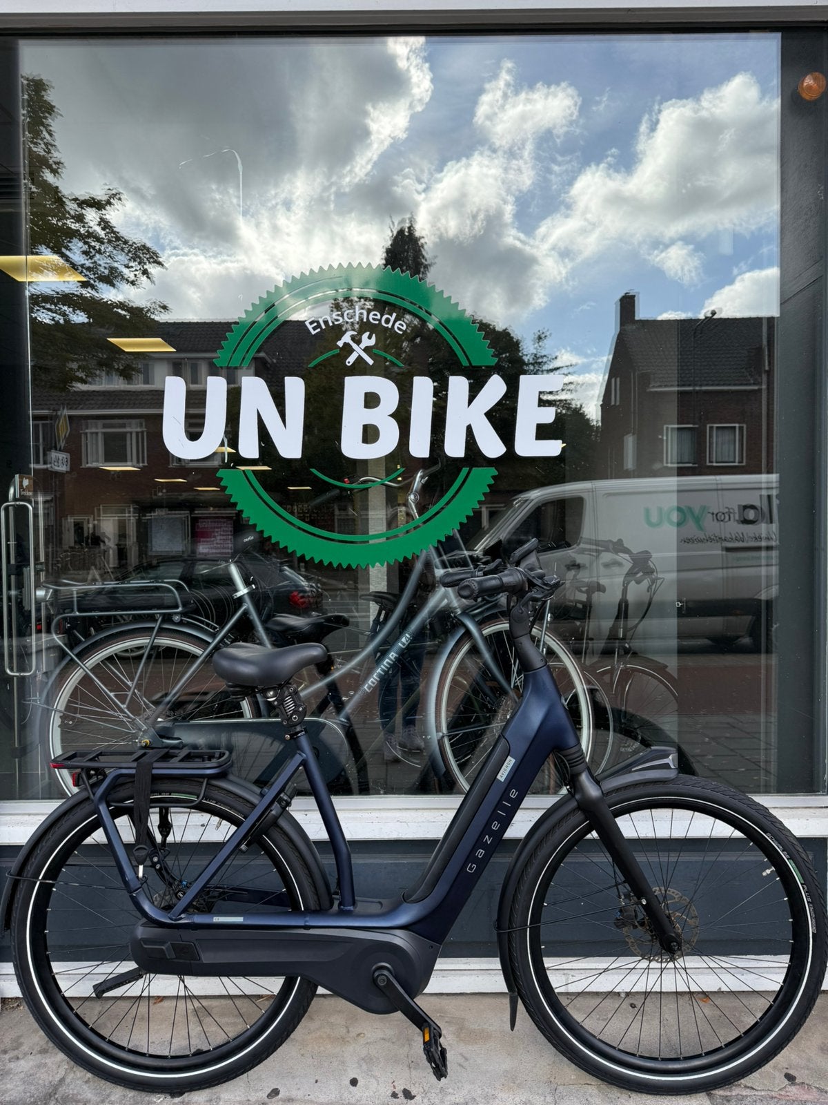 Gazelle Ultimate C8+, Ophalen, 56 cm of meer, Zo goed als nieuw, Schijfrem