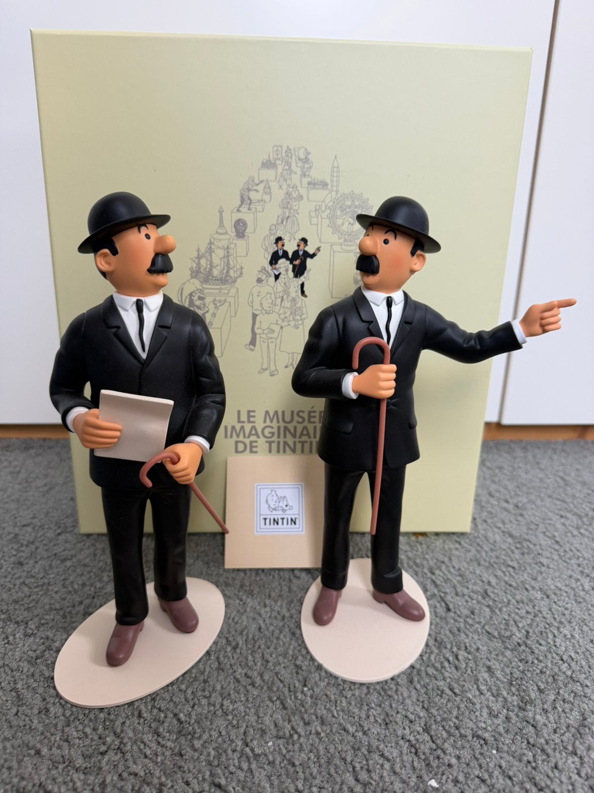 Te koop Jansen en Janssen beeld le musee imaginaire tintin, Verzamelen, Ophalen of Verzenden, Kuifje, Zo goed als nieuw, Beeldje of Figuurtje