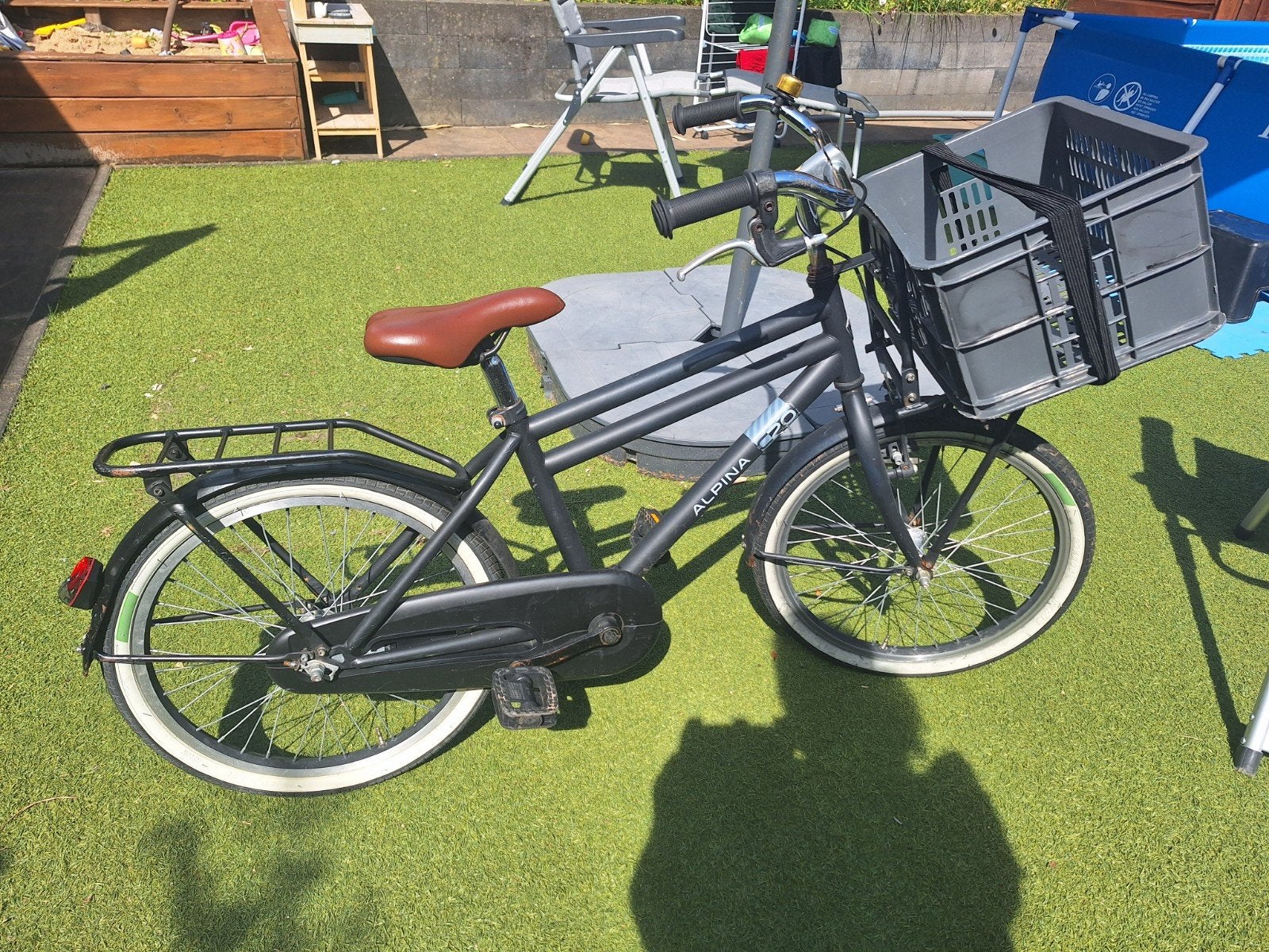 Alpina kinderfiets 20 inch met voordrager, Fietsen en Brommers, Ophalen, 20 inch of meer, Gebruikt, Velgrem