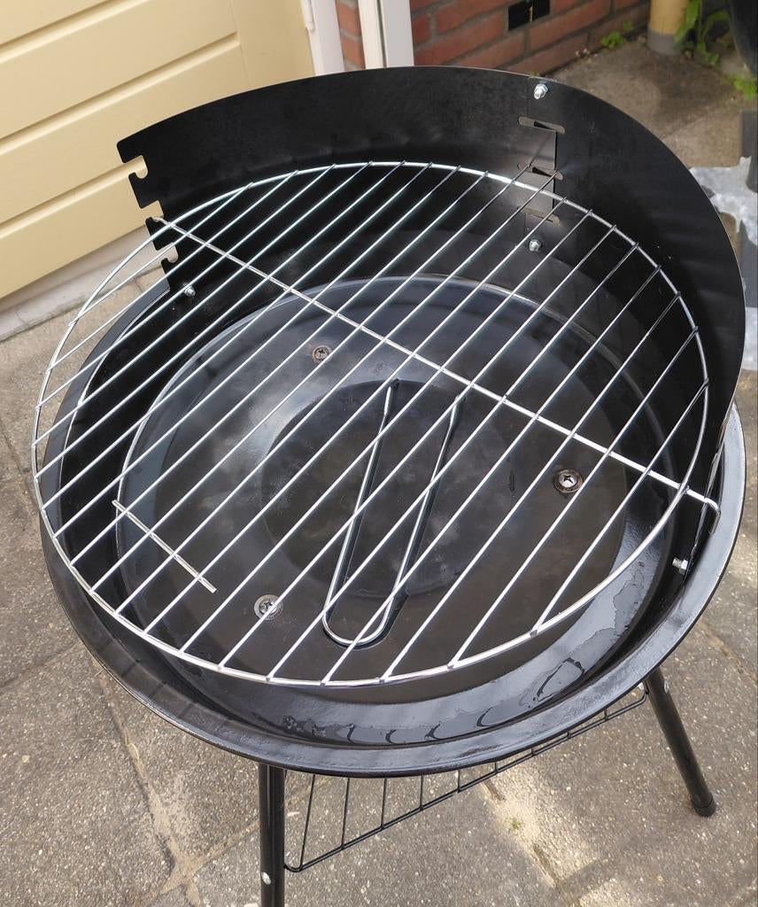 Houtskool barbecue, Ophalen, Zo goed als nieuw