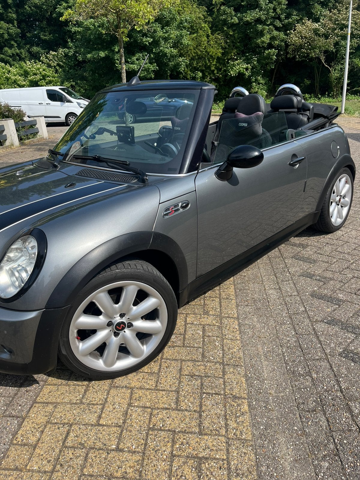 Mini 1.6 16V Cooper S Cabrio 2007 Grijs, Voorwielaandrijving, 4 cilinders, Cabriolet, 4 stoelen