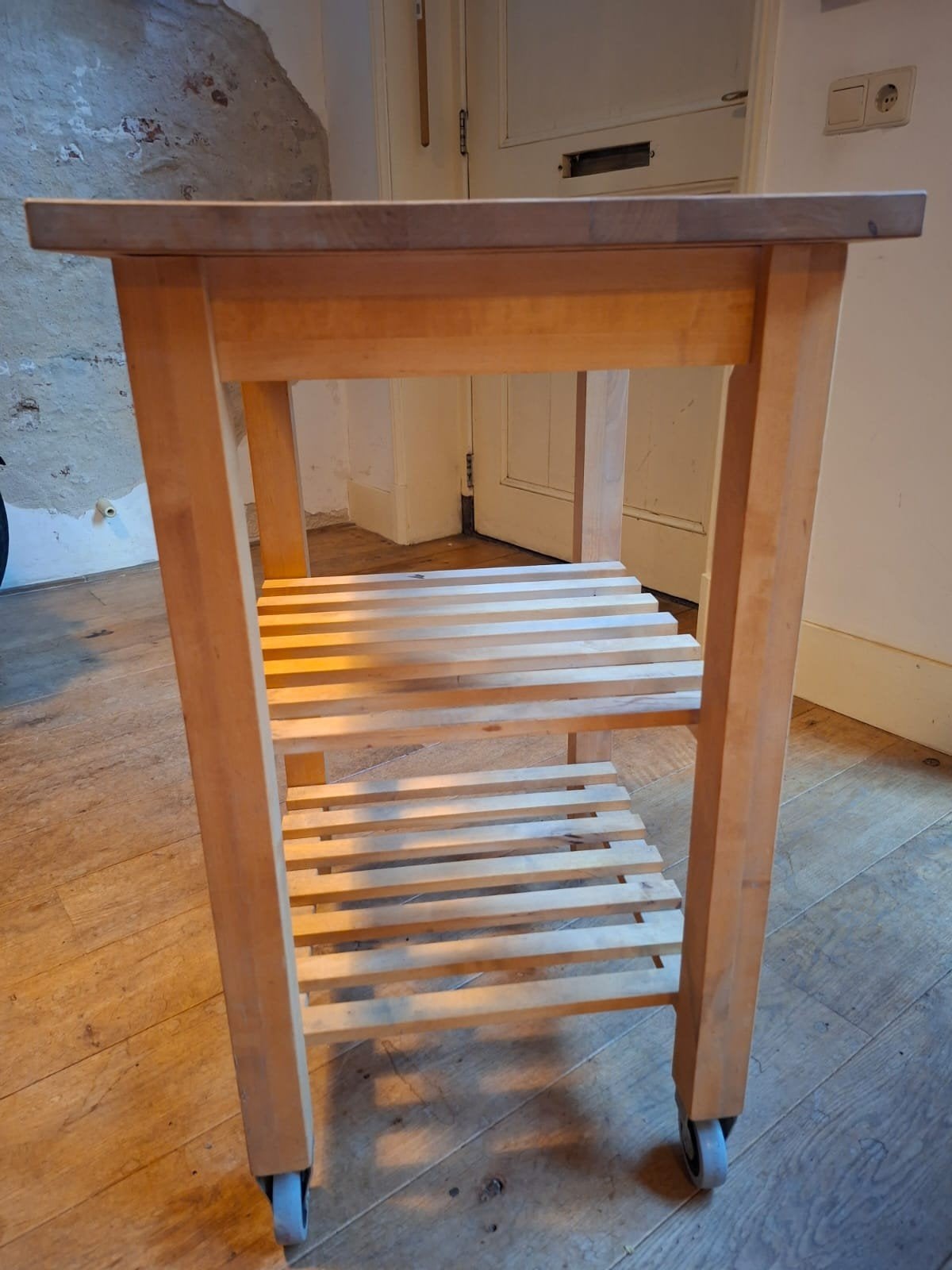 Ikea Bekväm roltafel keukenblokje, Huis en Inrichting, Ophalen