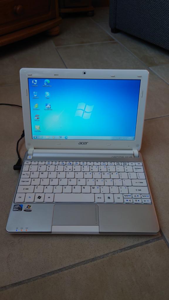 Acer Aspire D270 minilaptop - 2GB - 320GB - HDMI - Win7, Computers en Software, Windows Laptops, Gebruikt, 10 inch of minder, HDD