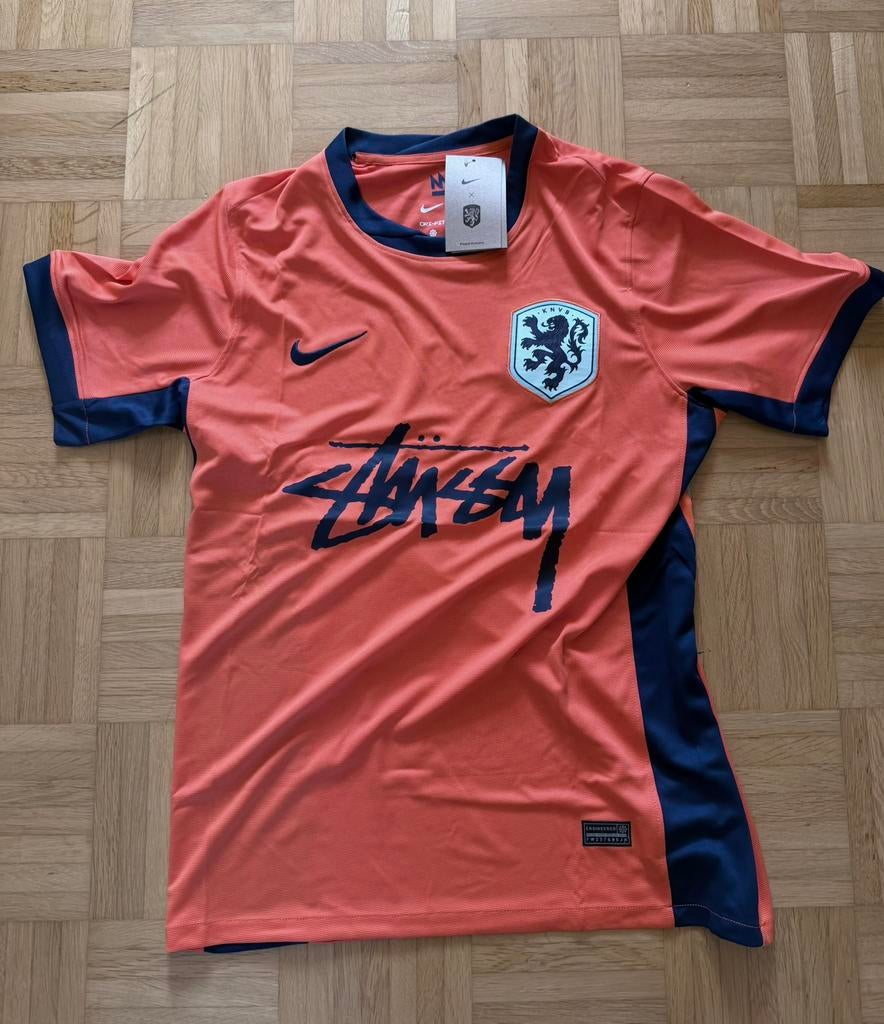 Nederland x stüssy, Maat L, Ophalen of Verzenden, Nieuw, Shirt