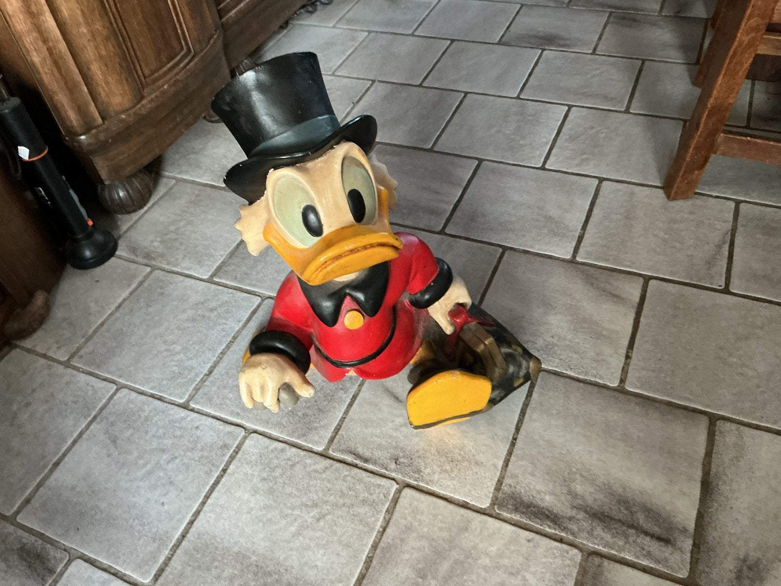 Vintage Disney : Dagobert Duck en Goofy van hout, Ophalen of Verzenden, Goofy of Pluto, Gebruikt, Beeldje of Figuurtje