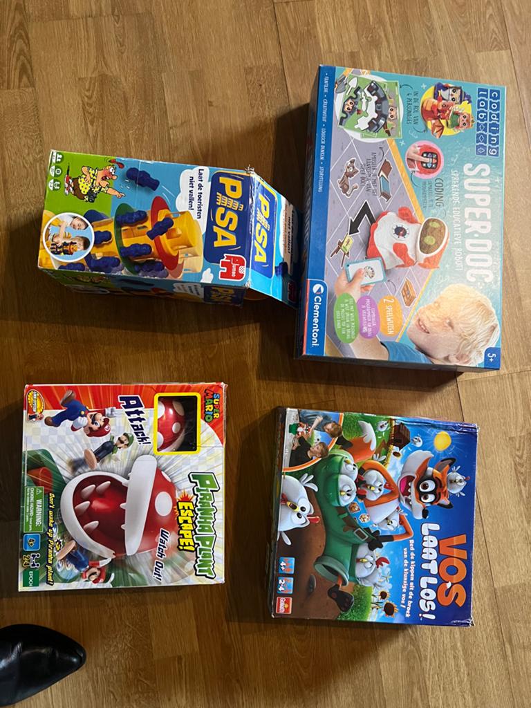 Leuke spelletjes voor kinderen: Super Dog, Pisa, Vos Laat Lo, Ophalen of Verzenden, Gebruikt, Jongen of Meisje