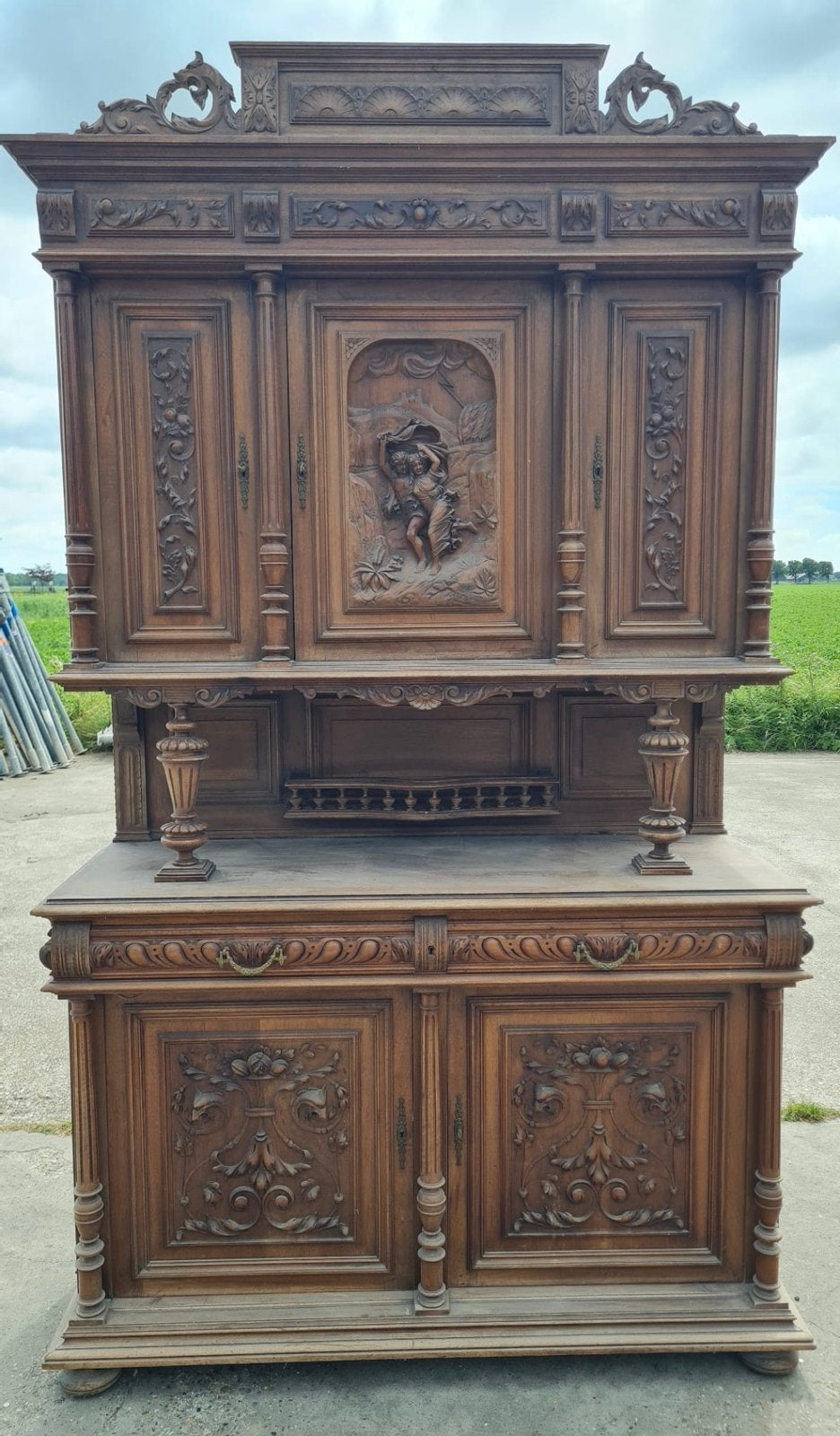 Prachtige kast, notenhout, Ophalen