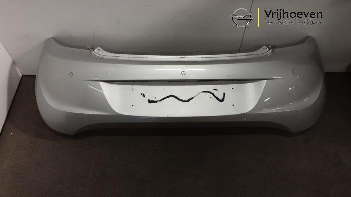 Achterbumper van een Opel Karl (Karl 15-) (ZGAN), Gebruikt, -, -, Opel