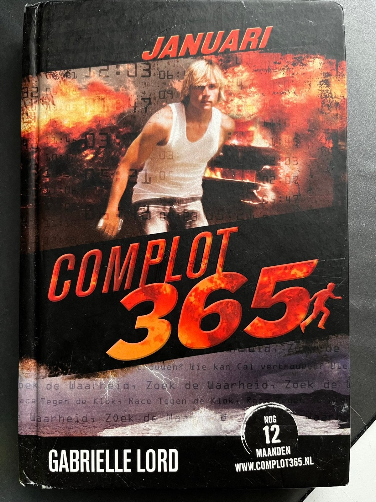 Gabrielle Lord * Complot 365 - Januari *, Ophalen of Verzenden, Gelezen, Non-fictie