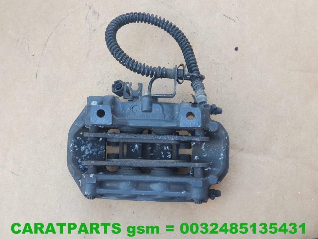 7P0615424 Brembo remklauw 4 pots touareg cayenne q7, Gebruikt, Porscheplatz 1
70435  Stuttgart, DE, Info@porsche.de, Ophalen of Verzenden