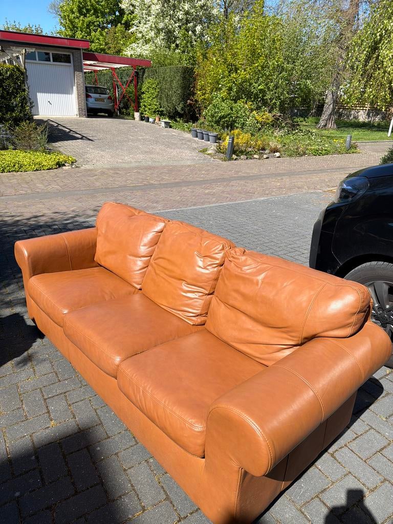 Comfortabele 3-zits leren bank - Cognac kleur, Ophalen, Gebruikt, Driepersoons, 200 tot 250 cm