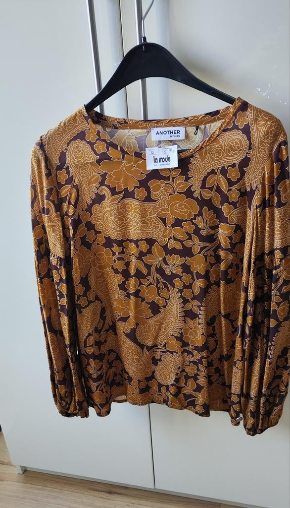 Nieuwe moderne blouse maat 42 merk Another Woman, Kleding | Dames, Another Woman, Ophalen of Verzenden, Nieuw, Maat 42/44 (L)