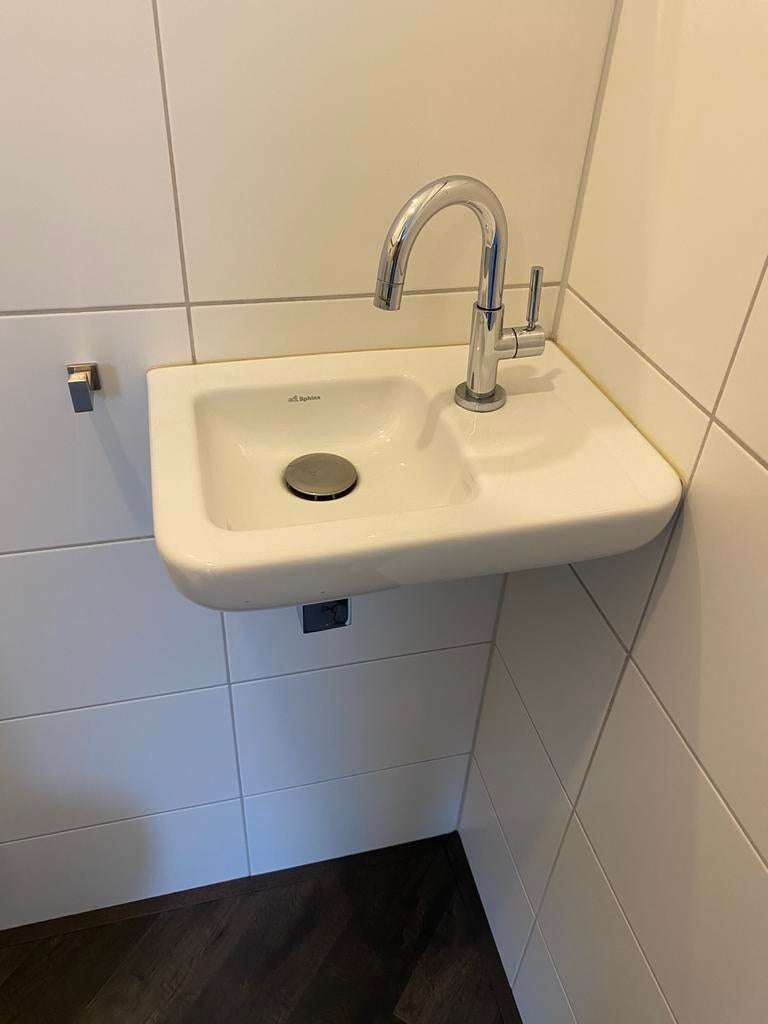 Fonteintje met kraan, Ophalen, Gebruikt