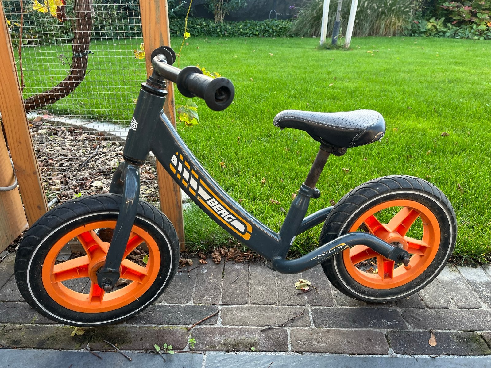 BERG Loopfiets Grijs/Oranje, Ophalen, Gebruikt, Minder dan 16 inch