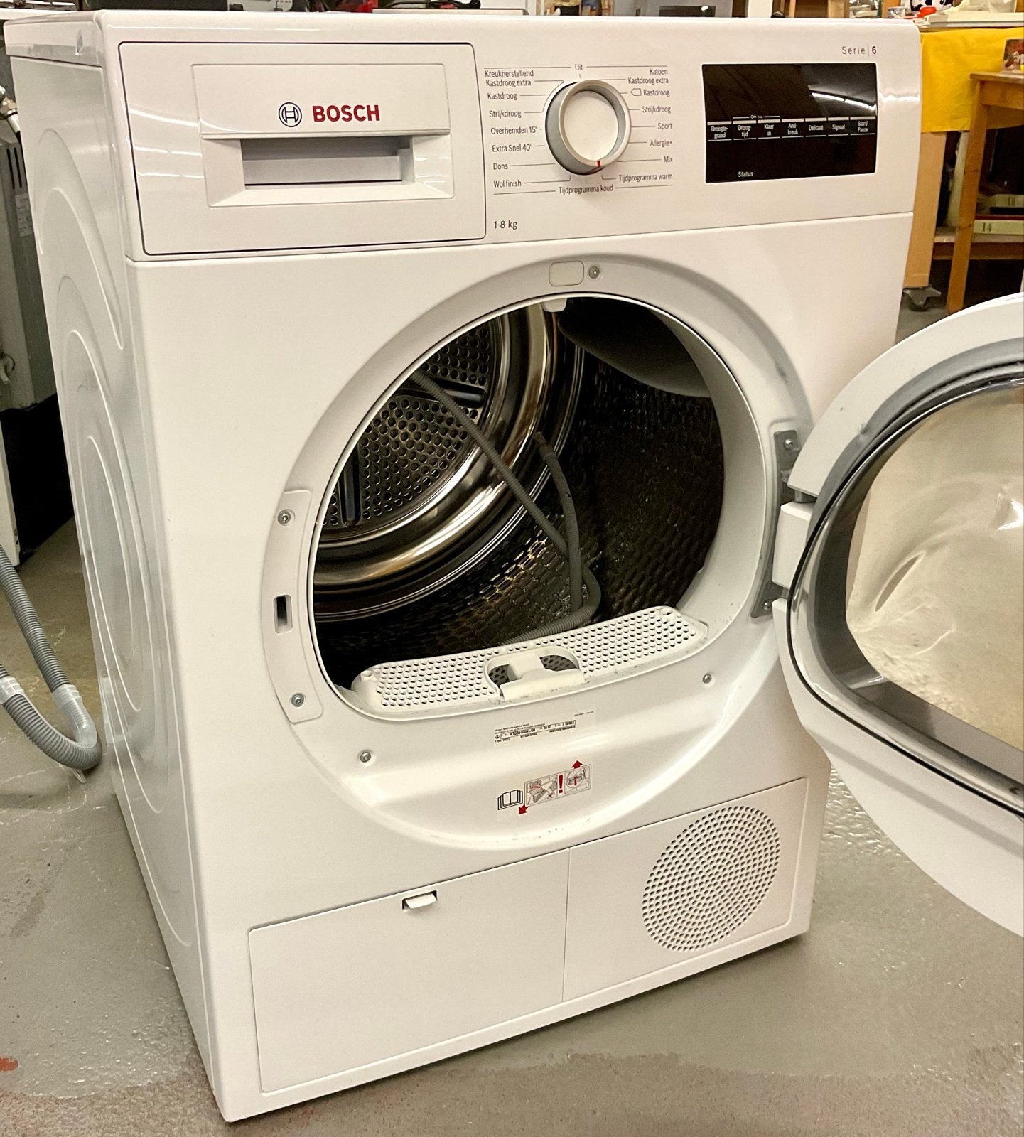 Bosch Serie 6 WTG86400NL Condensdroger - 2018 8 kg # 383, Witgoed en Apparatuur, Wasdrogers, Gebruikt, 8 kg, Voorlader, 85 tot 90 cm