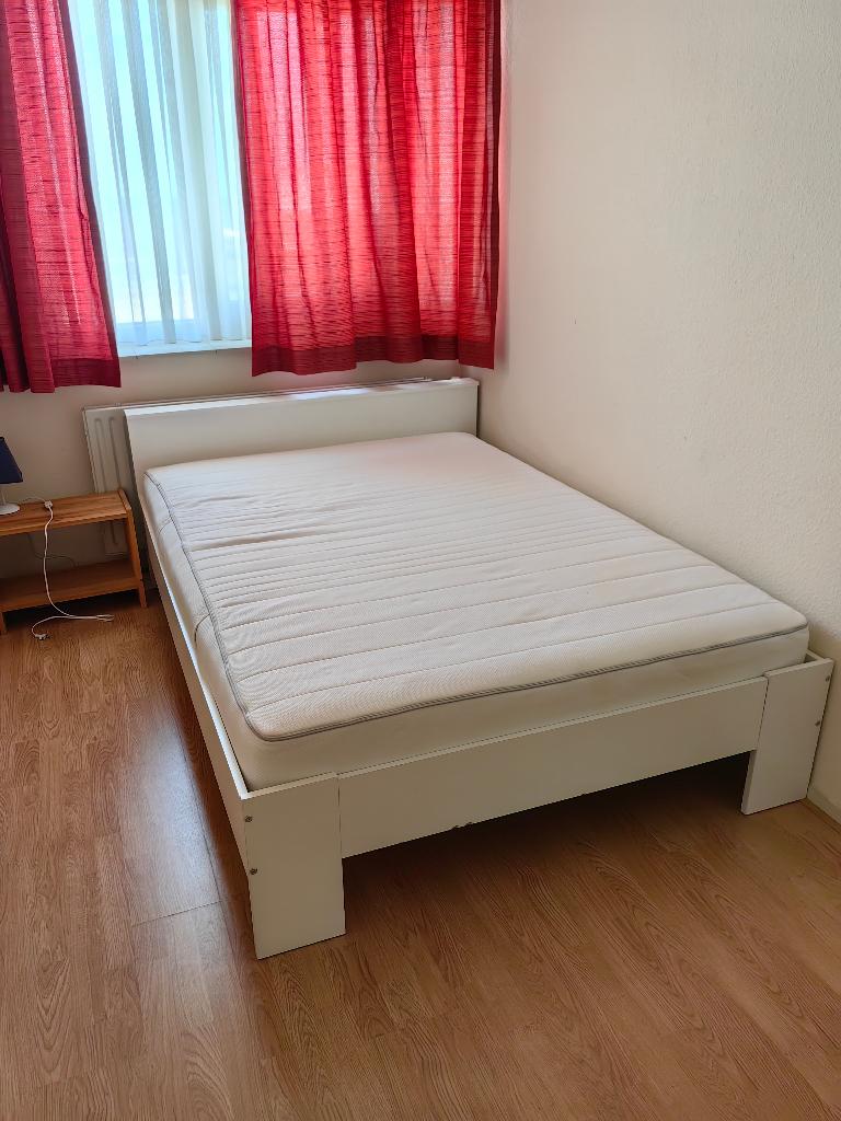 Ikea bed SKORVA, Ophalen, Gebruikt, Wit, Tweepersoons