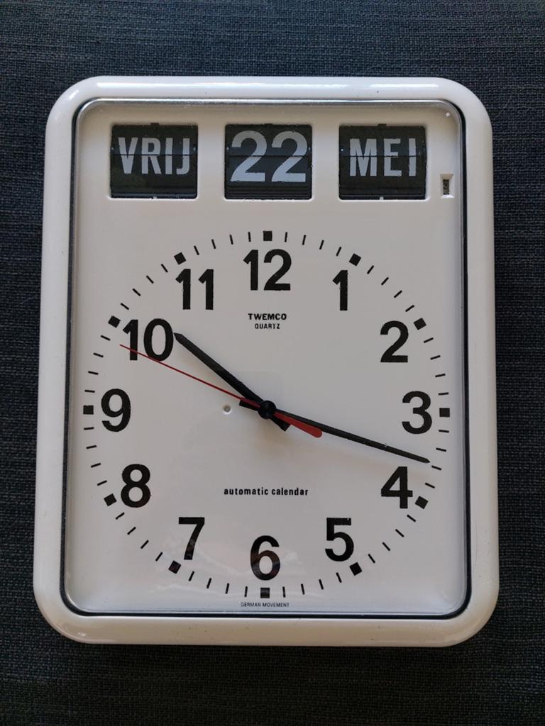 Dementieklok met datum, Ophalen