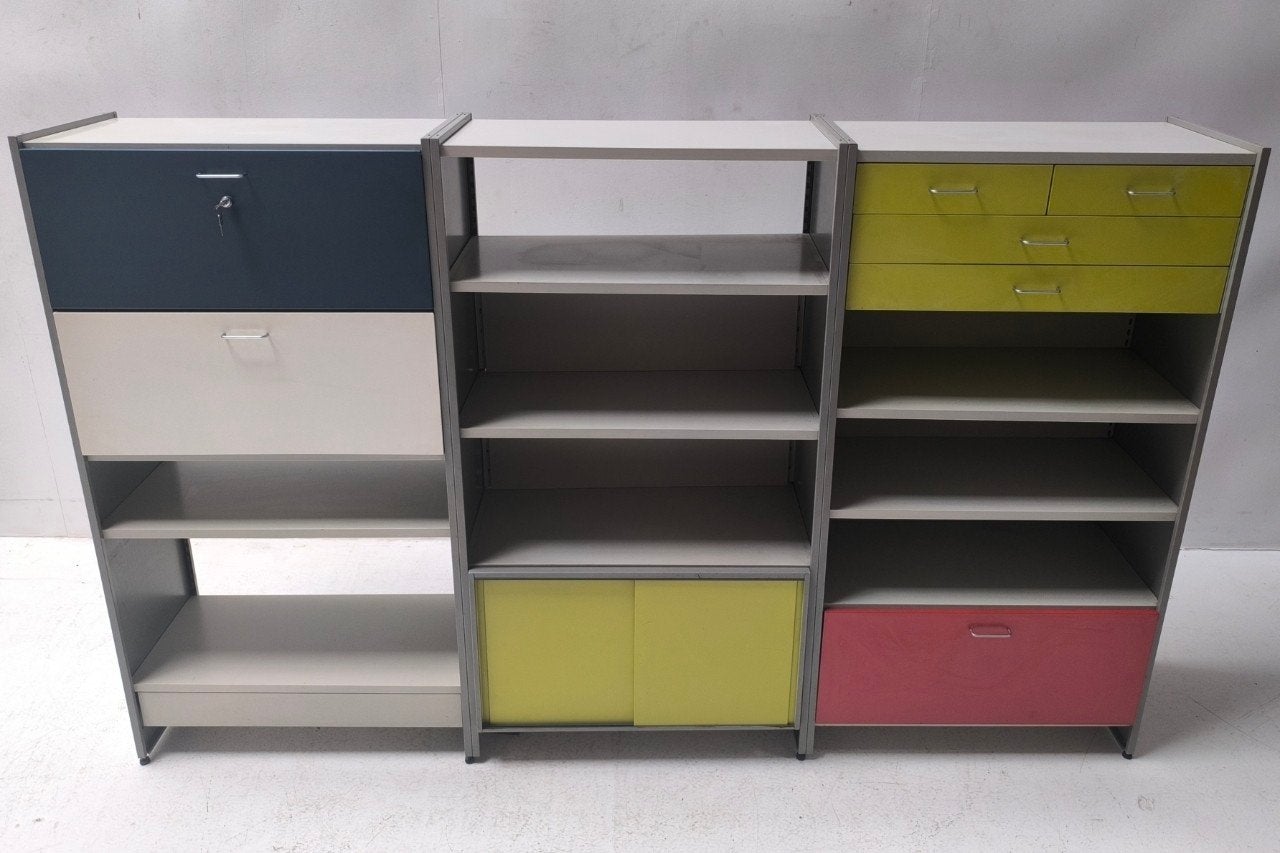 vintage jaren 60 Wim Rietveld Gispen wandsysteem, Ophalen, 100 tot 150 cm, Metaal, Met deur(en)