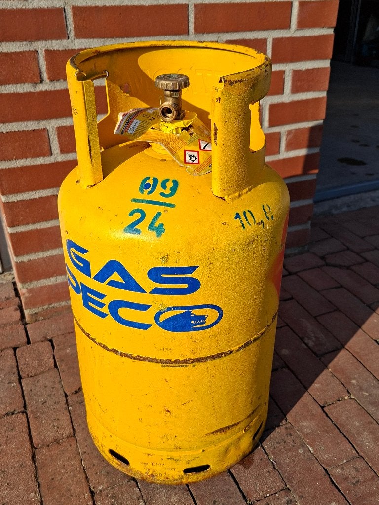 Roemeense gasfles, Ophalen, Gebruikt