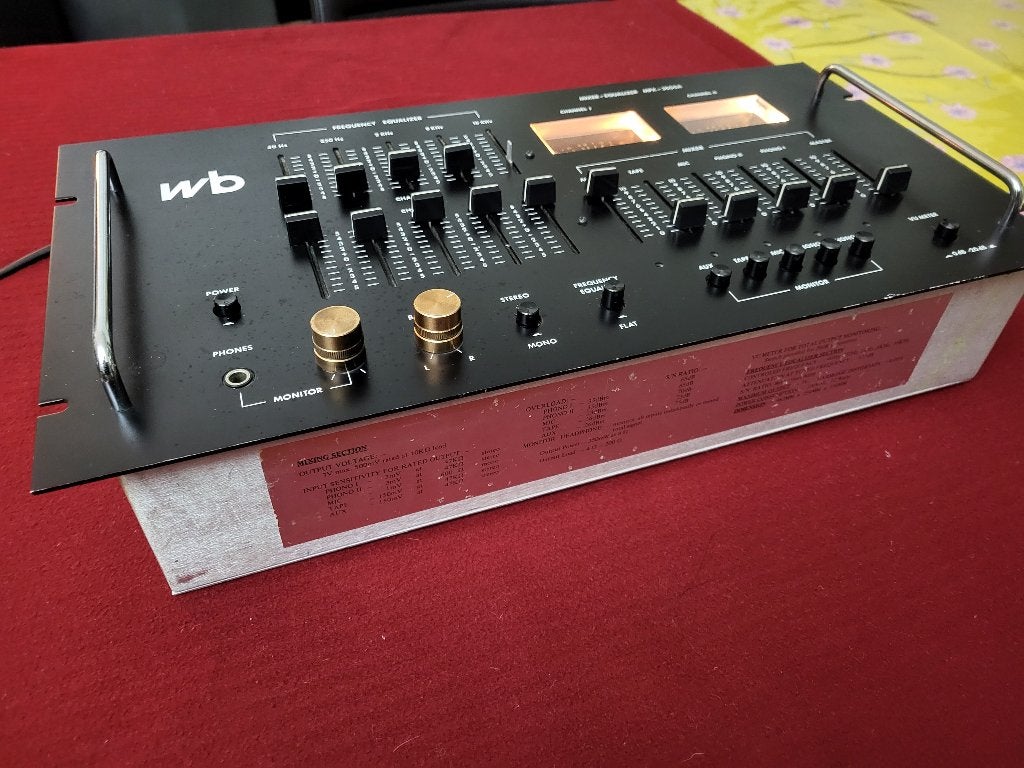 Top vintage Mixer Equalizer WB MPX-3000A, Ophalen, Gebruikt, Microfooningang