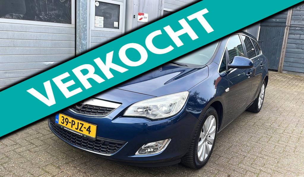 Opel Astra Sports Tourer 1.4 Turbo 140 PK-Navi-Leder-Clima, Voorwielaandrijving, Euro 5, Parkeersensor, Gebruikt