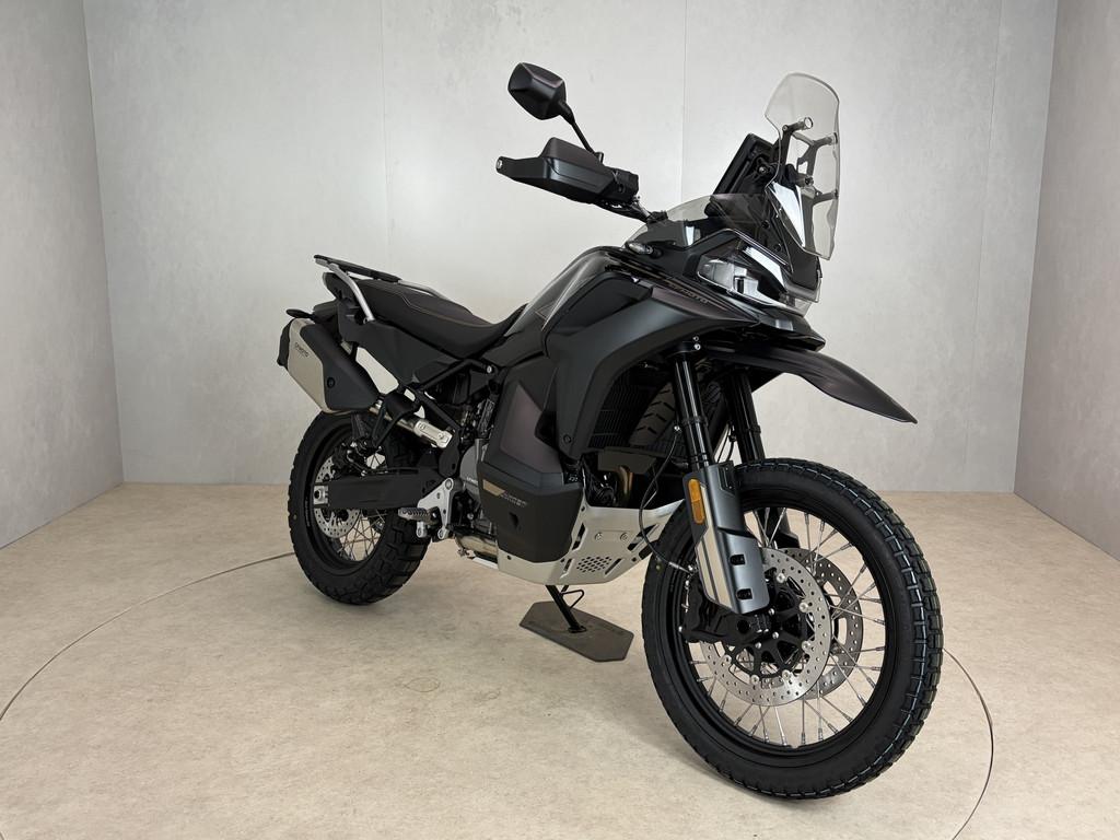 CFMOTO 800MT-X (bj 2026), Motoren, Toermotor, Contact@bwimport.be, Bedrijf, Battelsesteenweg 471
B-2800  Mechelen, BE