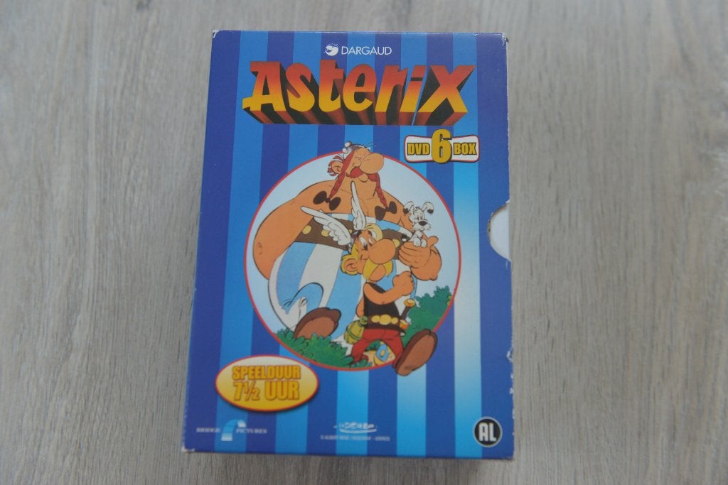 ASTERIX en OBELIX 6DVDbox = 6 avonturen, Cd's en Dvd's, Verzenden, Boxset, Zo goed als nieuw, Alle leeftijden