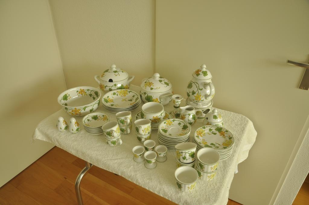 Villeroy en Boch Geranium Servies, Ophalen, Gebruikt, Overige stijlen, Porselein