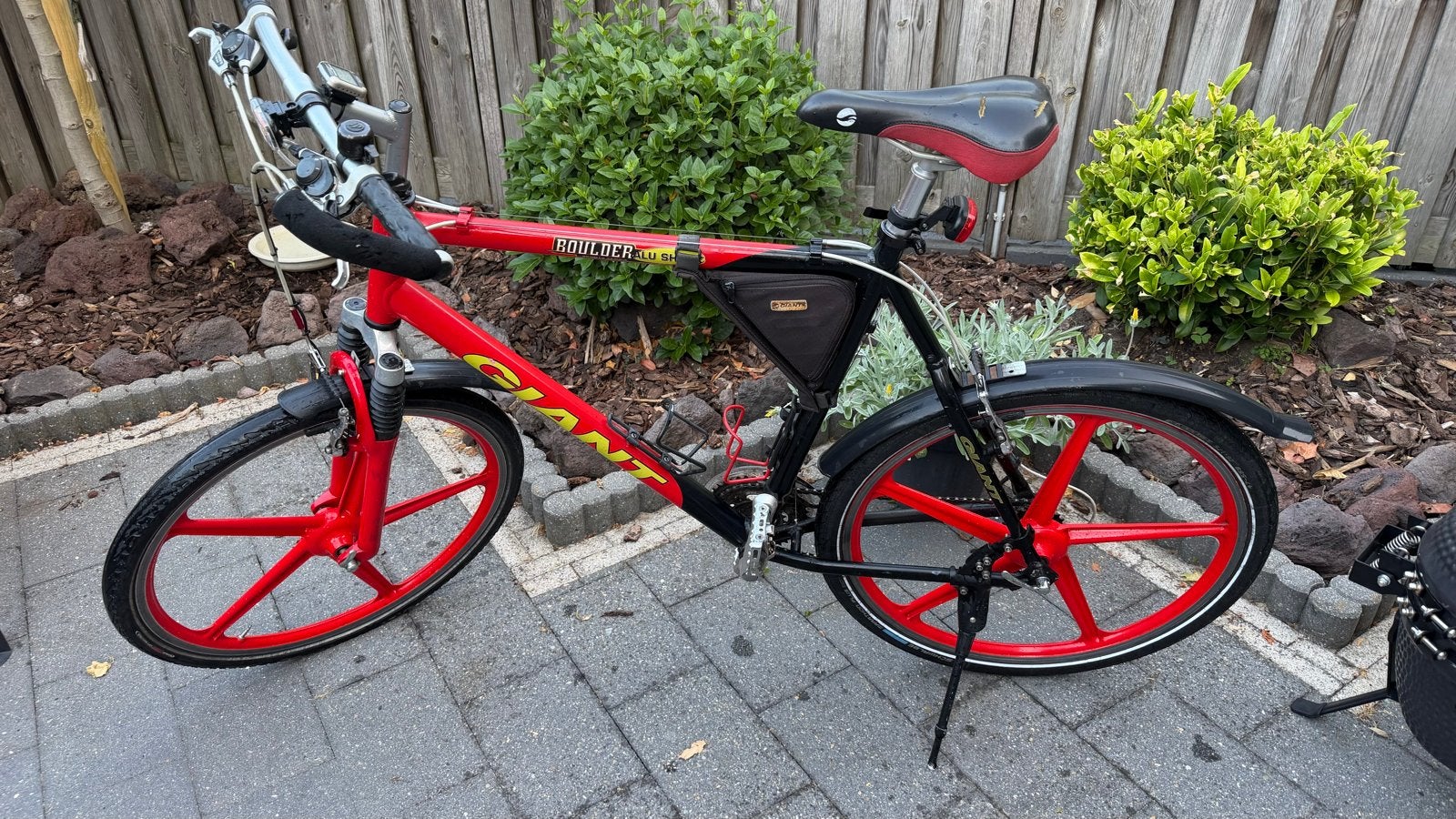 Giant Biulder Alu Shock MTB - Rood/Zwart - Gebruikt, Ophalen, Gebruikt, Velgrem, Giant