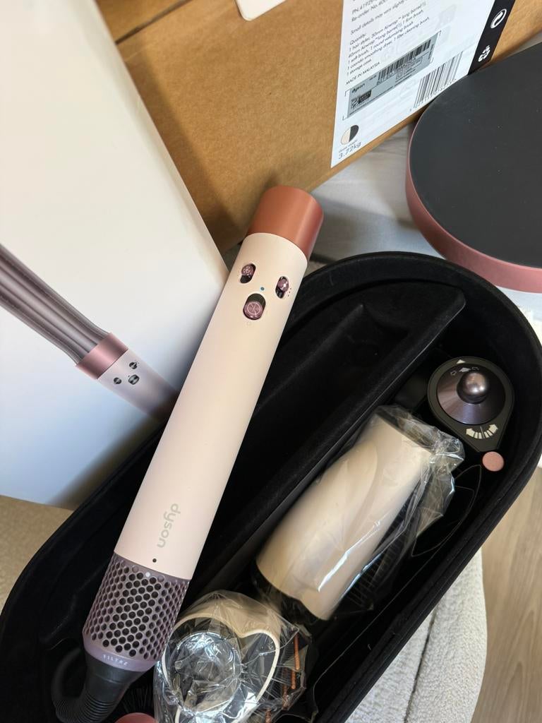 Dyson Airwrap complete long new, Sieraden, Tassen en Uiterlijk, Uiterlijk | Haarverzorging, Ophalen of Verzenden, Nieuw, Föhn of Haardroger