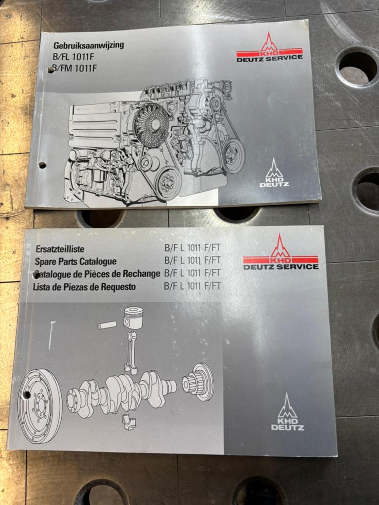 Instructie boekje Deutz motor handleiding, onderdelenboek, Ophalen, Nieuw