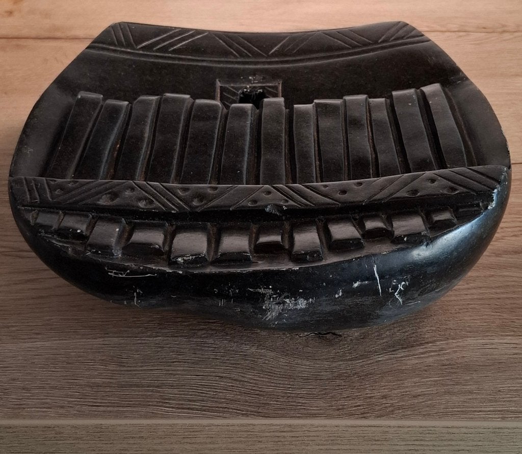 Gesigneerd "Stephen Chizora" Zimbabwaanse Shona sculptuur., Antiek en Kunst, Ophalen, Overige onderwerpen, Natuurlijk materiaal