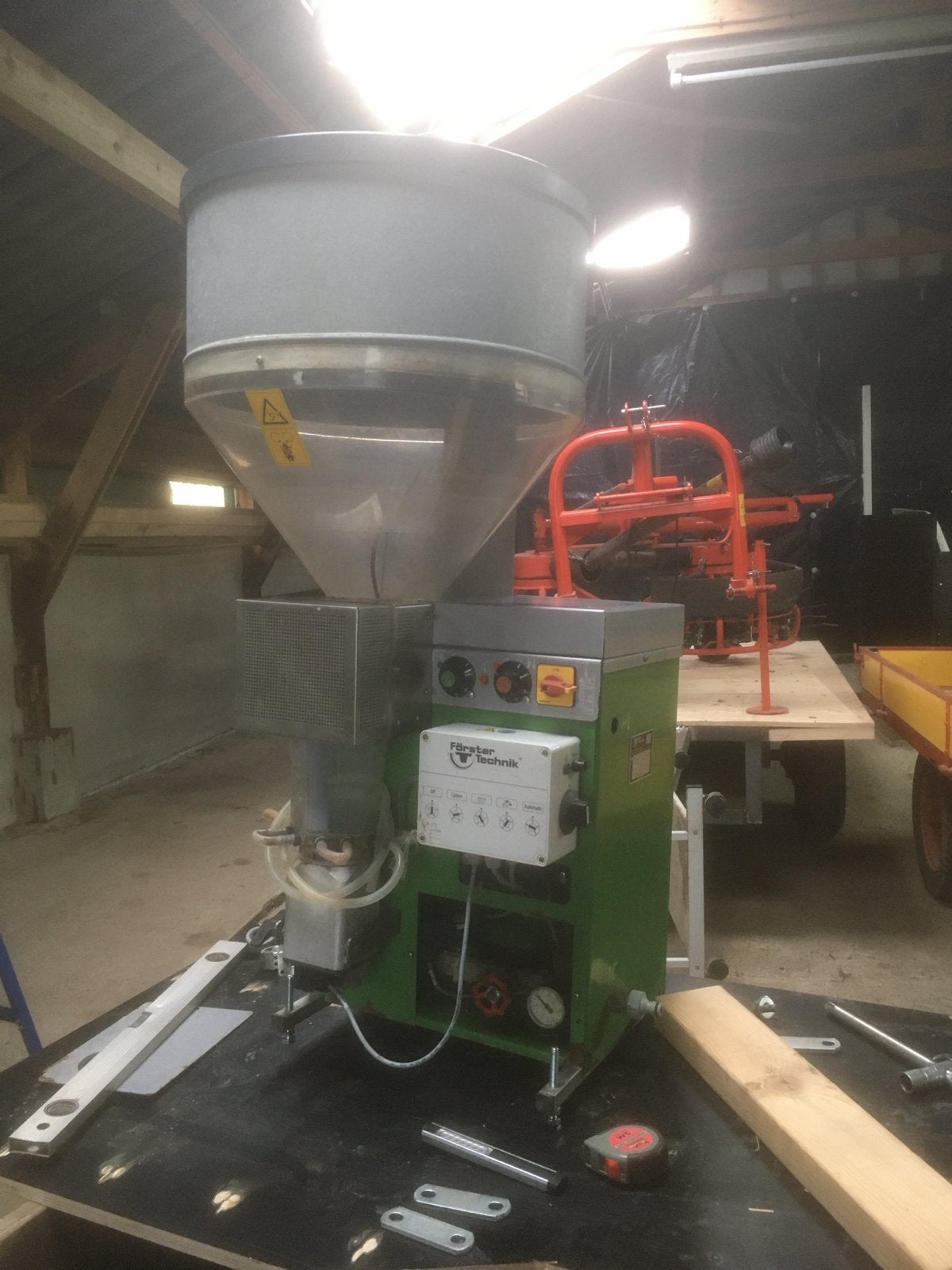 Lammeren drinkautomaat, Ophalen, Veehouderij, Voertechniek