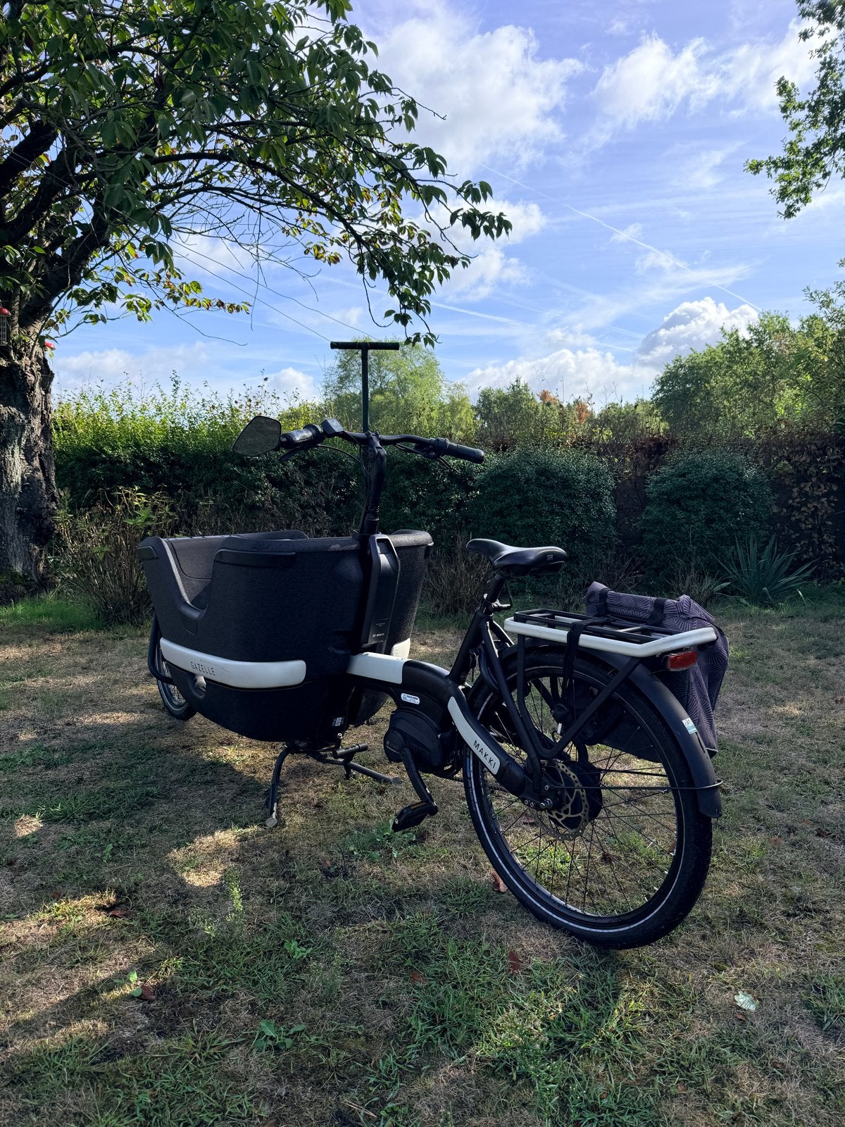 Foto 15 van Gazelle Makki bakfiets met kinderzitjes, z.g.a.n.