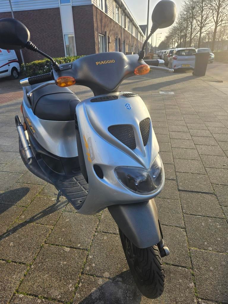 Piaggio Zip SP 98, Fietsen en Brommers, Scooters | Piaggio, Ophalen, 180 cc, Zip, Zo goed als nieuw