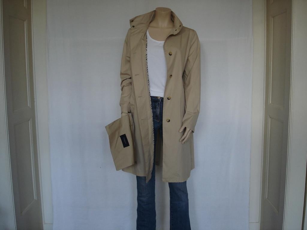 Burberry beige jas maat L + hoedje+ tasje London, Ophalen of Verzenden, Zo goed als nieuw, Maat 38/40 (M), Beige