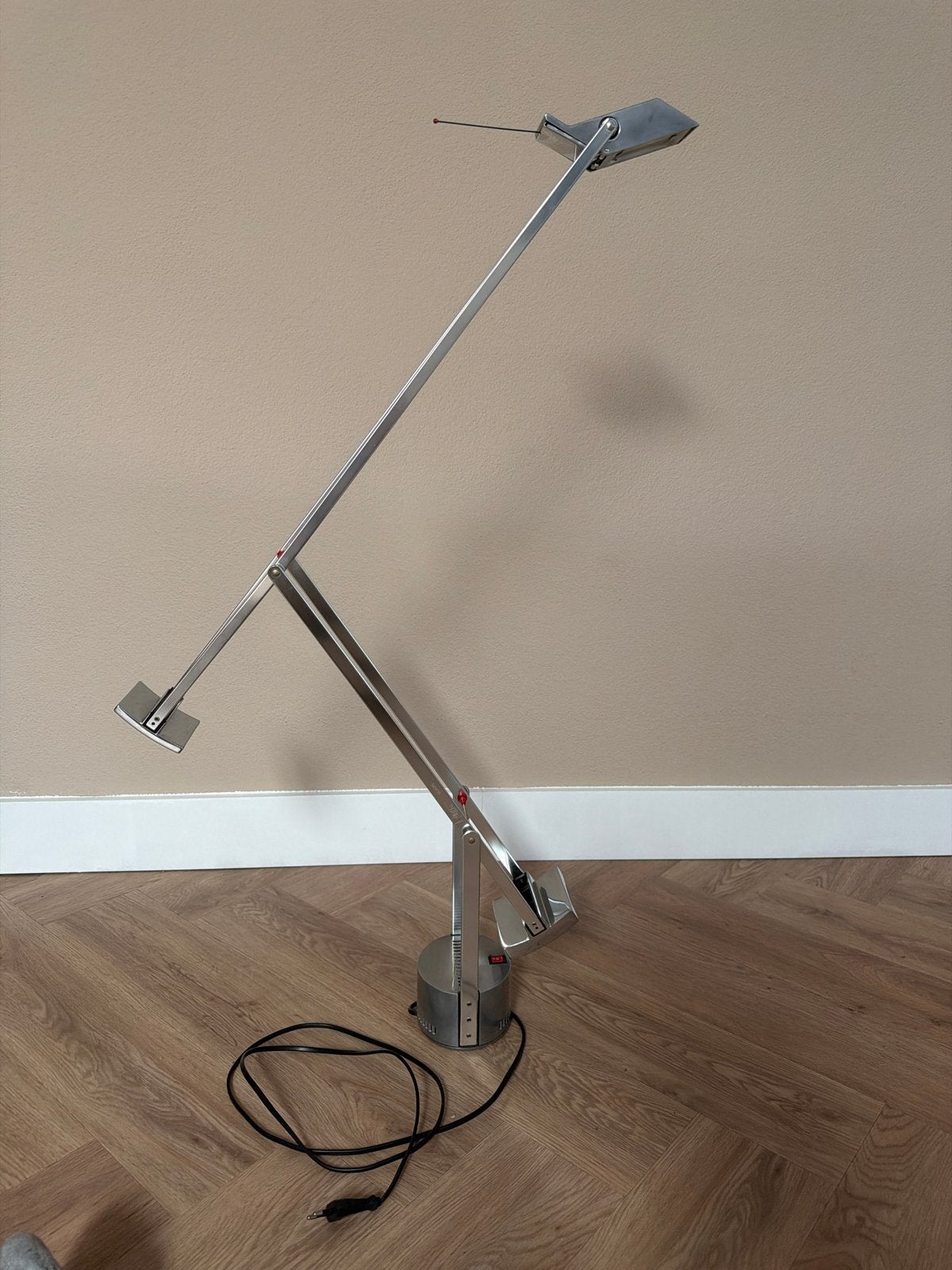 Artemide Tizio limited edition - Zo goed als nieuw, Ophalen, E27 (groot), Zo goed als nieuw, Metaal