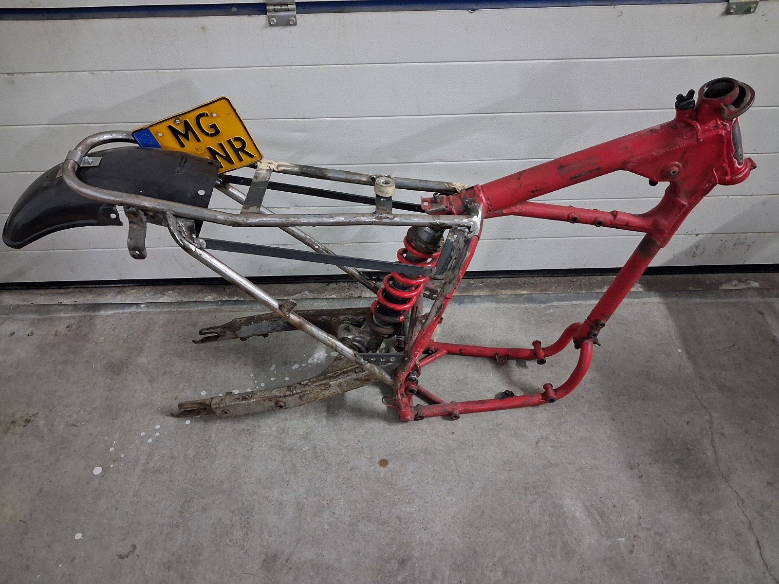 Honda XL600R frame met kenteken, Ophalen