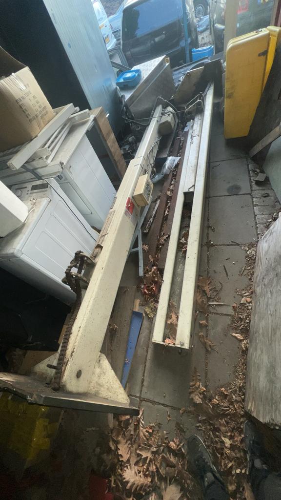 2 koloms brug, Ophalen, Zo goed als nieuw