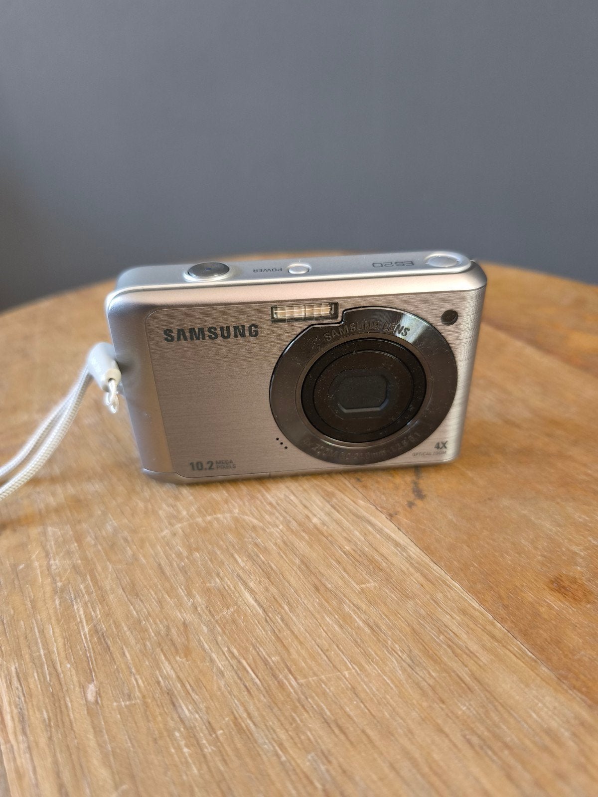 Samsung ES20 Digitale Camera - Goed Werkend, Gebruikt, Compact, Ophalen of Verzenden, 4 t/m 7 keer