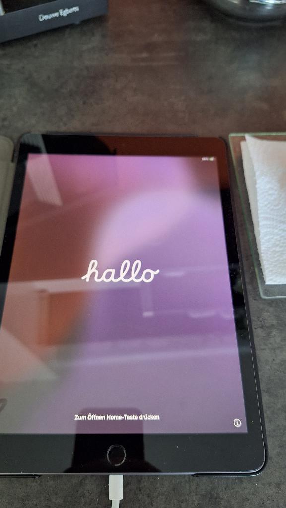 Apple Ipad 7e generatie 32Gb in hele goede staat met hoes, Computers en Software, Apple iPads, 32 GB, Apple iPad, Zo goed als nieuw