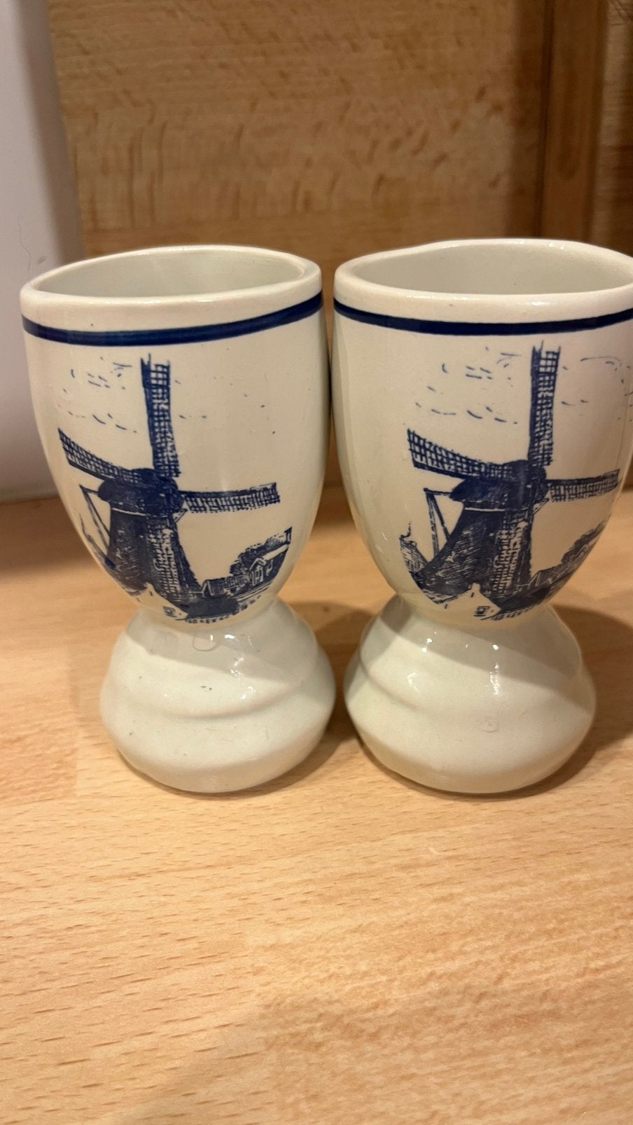 2 eierdopjes met molen 10,5 cm hoog. Als nieuw, Antiek en Kunst, Ophalen of Verzenden
