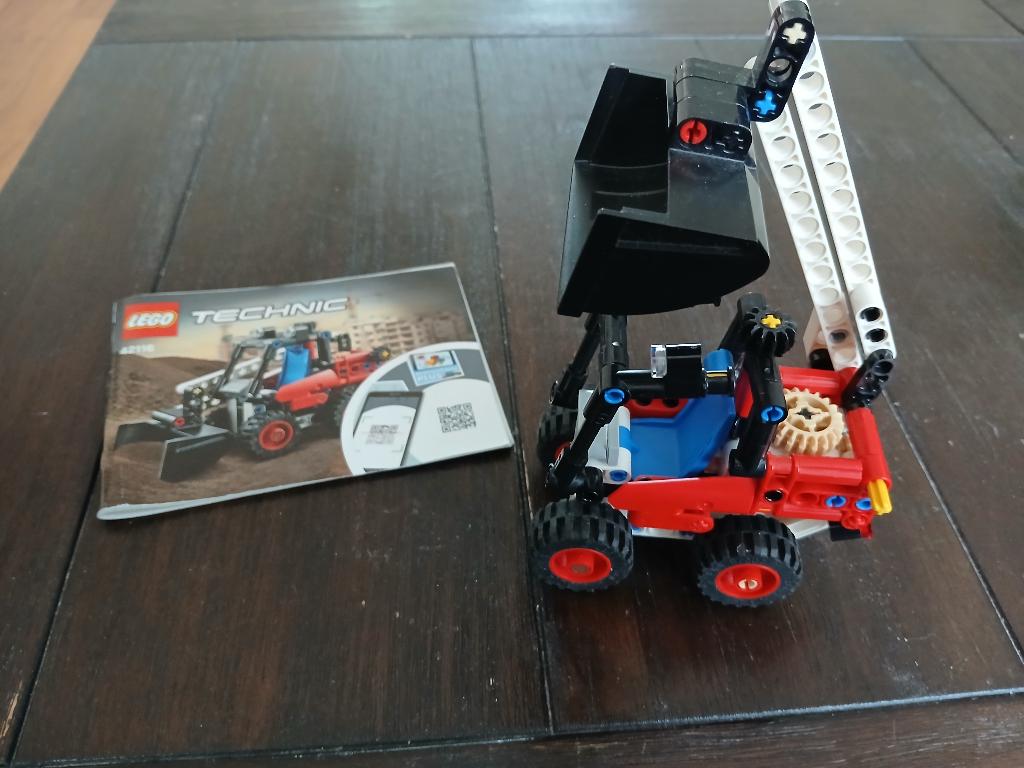 LEGO Technic 2in1 minigraver 42116 z.g.a.n. Compleet, Lego, Compleet, Ophalen of Verzenden, Zo goed als nieuw