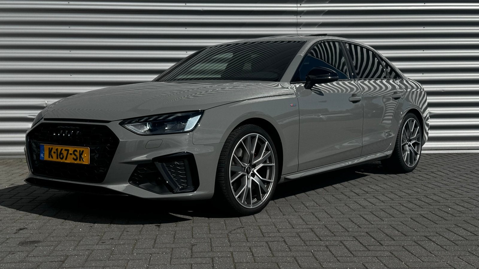 Audi A4 35 | PANO | S-line | LED | NETTE AUTO, Auto's, 15 km/l, 4 cilinders, 1984 cc, Origineel Nederlands