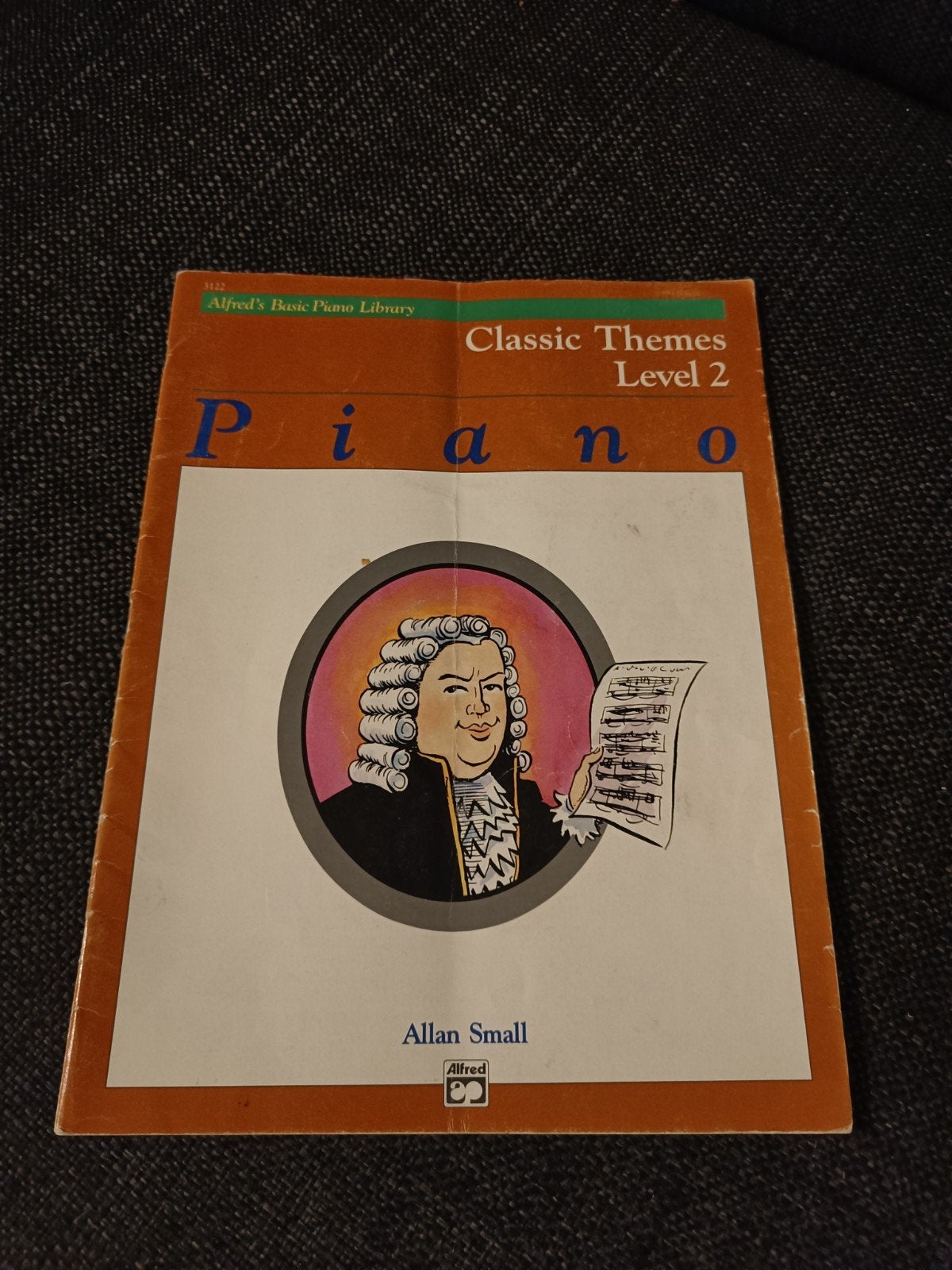 Alfred's Basic Piano Library: Classic Themes Level 2, Gebruikt, Klassiek, Les of Cursus, Ophalen of Verzenden